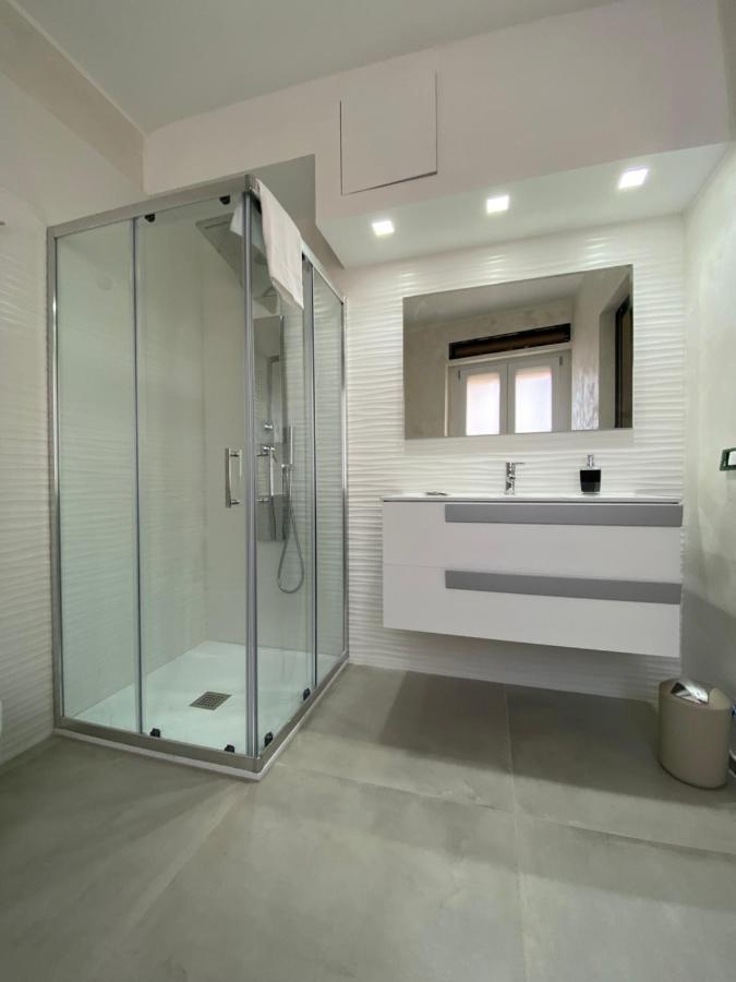 B&B Via Oliviero แตร์โมลิ ภายนอก รูปภาพ
