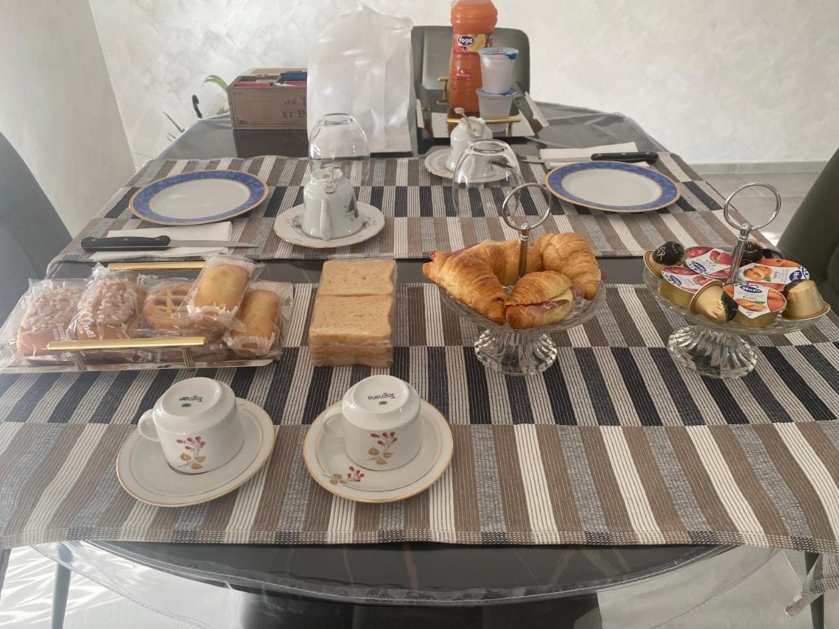 B&B Via Oliviero แตร์โมลิ ภายนอก รูปภาพ