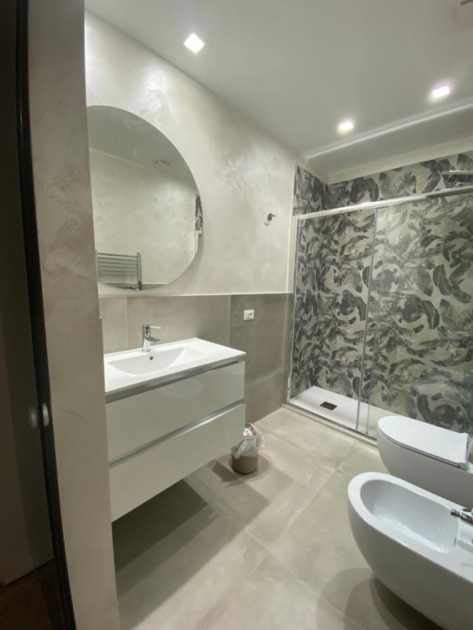 B&B Via Oliviero แตร์โมลิ ภายนอก รูปภาพ